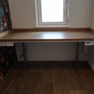 bureau 2